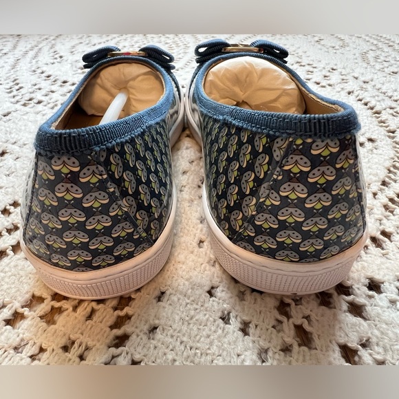 Salvatore Ferragamo “Ruffina Min” Children Shoes - Picture 8 of 15